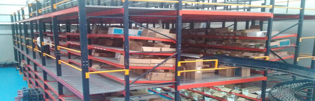Entrepisos, tapancos y racks para la industria textil